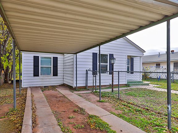 3rd image of 525 Jeanette St