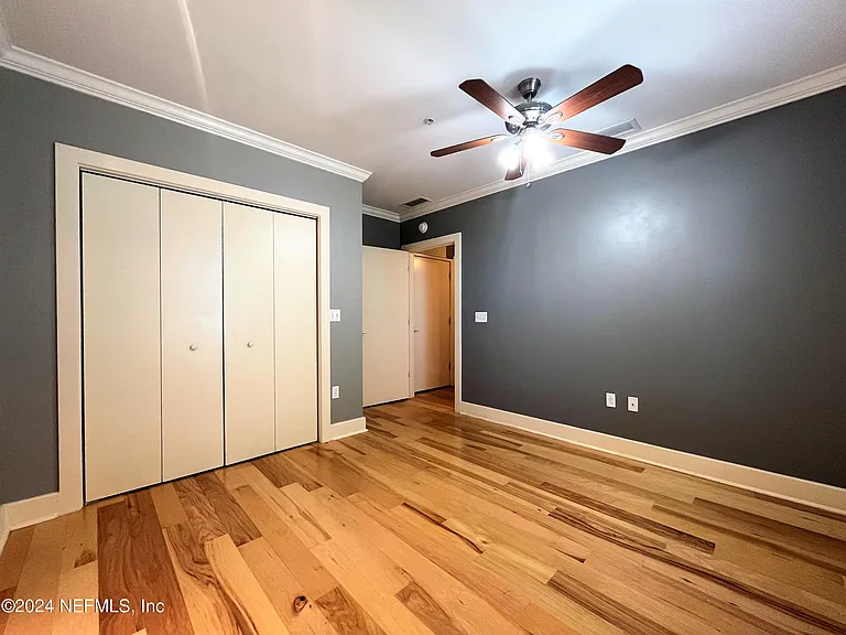 1661 Riverside Ave #412 — Photo 17