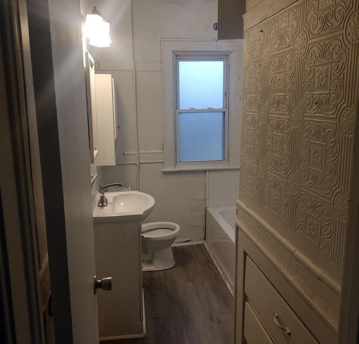 2 bed, 748 sqft, $1,000 — Photo 4
