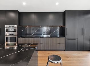 1500 Alberni St #8C, Vancouver, BC V6G3C9