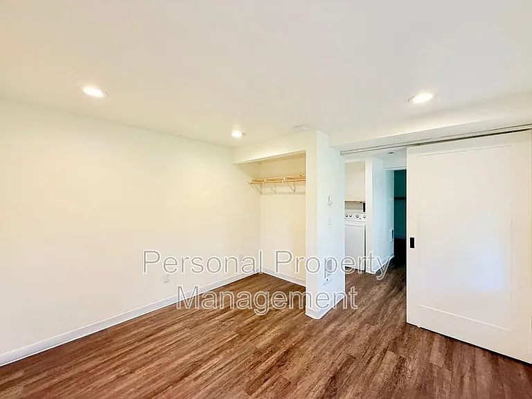 2234 N L St — Photo 33