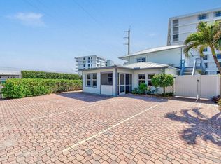 941 Ocean Dr, Juno Beach, FL 33408