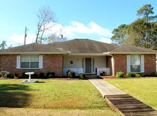 951 Pono St, Diamondhead, MS 39525