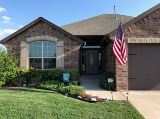 5061 NE Viking Ln, Lawton, OK 73507
