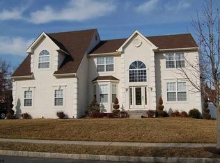 16 Thoroughbred Rd, Egg Harbor Township, NJ 08234