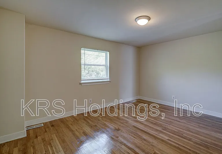 2792 Goolsby Ave N — Photo 10