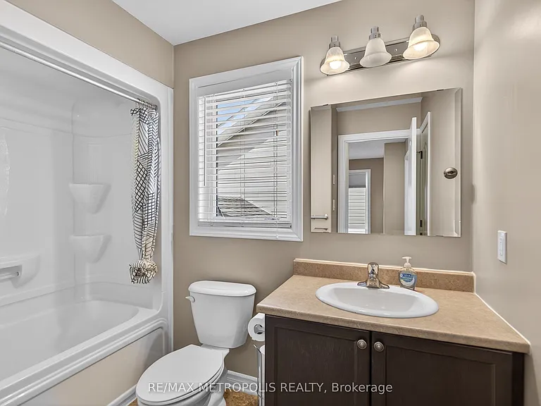 1276 Atkinson St — Photo 26