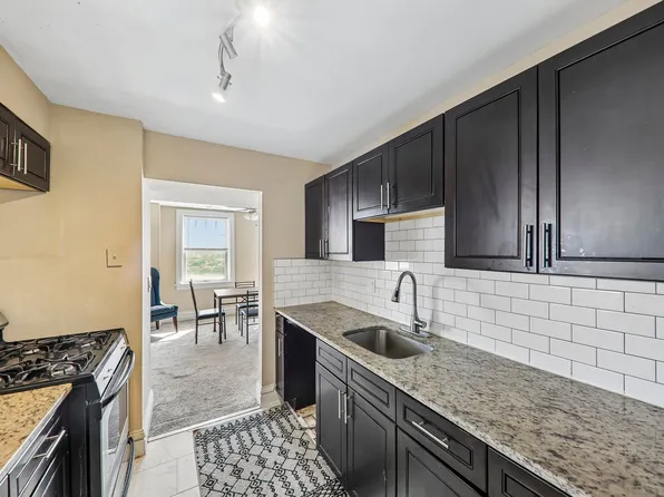 Summit/Hampden Hall, 4404 McPherson Ave #5a70f7b5b, Saint Louis, MO 63108