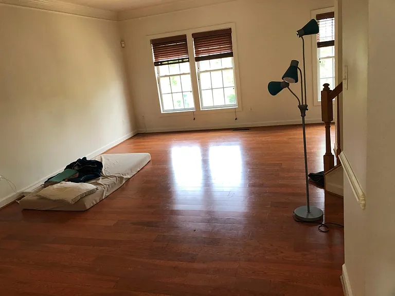 5 Webster Hill Ct — Photo 8