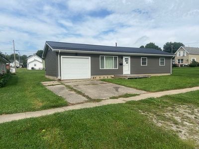 1005 5th Ave, Vinton, IA, 52349