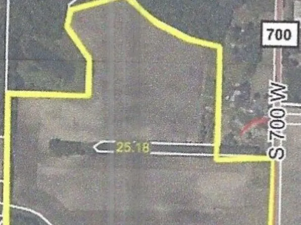 6113 S 700th Rd W, Winamac, IN 46996