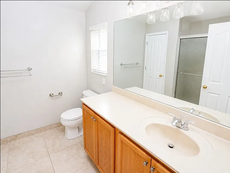 12827 Oulton Cir — Photo 30