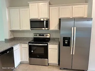 96 Vero Dr — Photo 4
