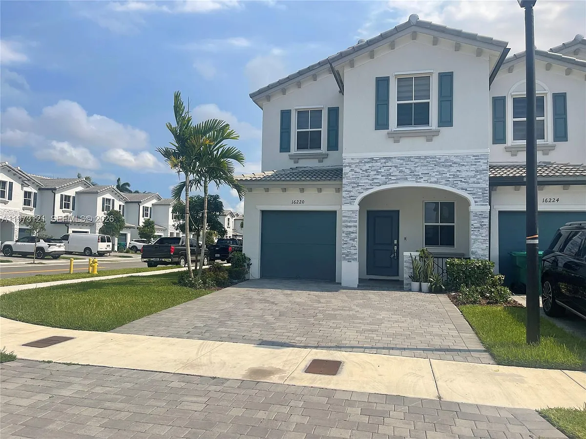 Building Photo - 16220 SW 288th Ter