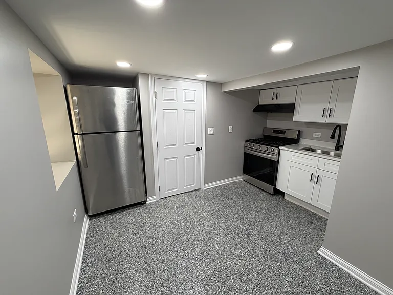 1936 S Trumbull Ave #3 — Photo 1