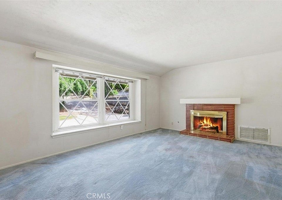 1st image of 10136 McBroom St