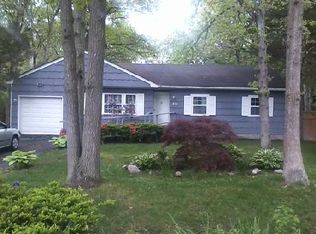 431 Puritan Dr, Shirley, NY 11967