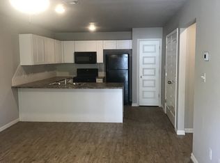 1212 Ozier St #B, Van Buren, AR 72956