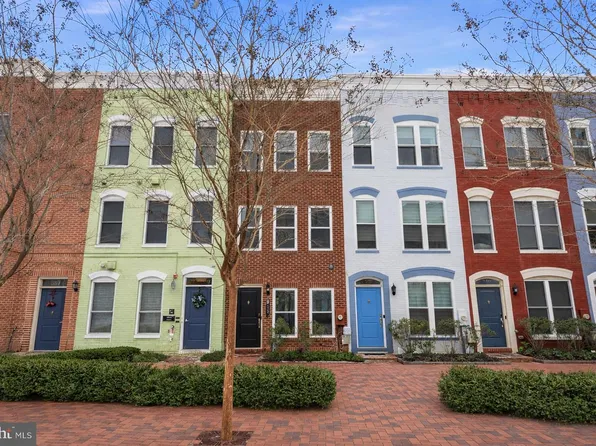 353 L St SE, Washington, DC 20003