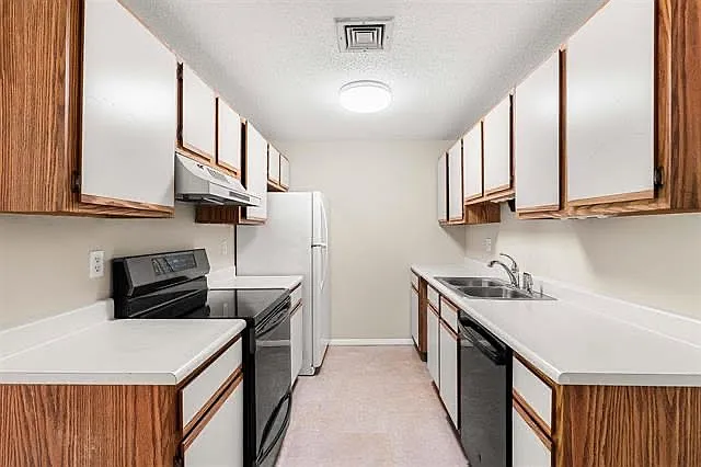 15-23 Blackstone Dr #15-23 — Photo 5
