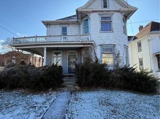 201 W Green St, Connellsville, PA 15425