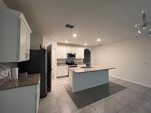 5th image of 5590 Western Sun Dr