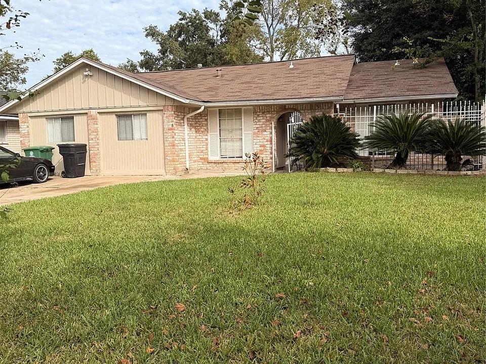 7618 Kellwood Dr