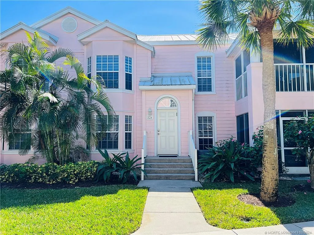 2 bed, 2.0 bath, 1274 sqft, $6,000 — Photo 4