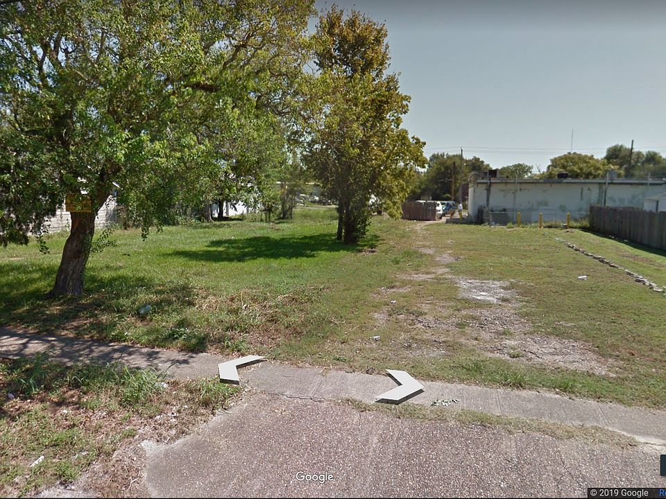 1st image of 6817 Eastwood St