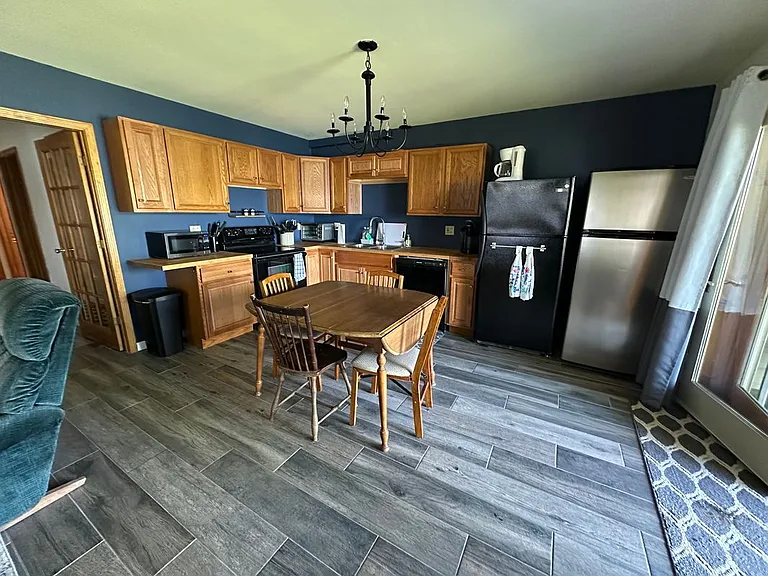 622 E Lake Rd — Photo 5