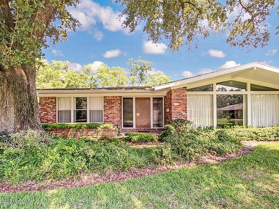 4717 Devon Ln Jacksonville FL-MLS_Size-0