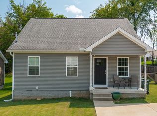 908 16th Ave E, Springfield, TN 37172