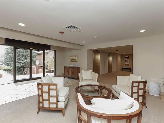 3rd image of 421 W Bute St APT 307