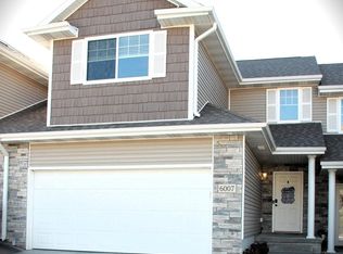 6007 Laroche Rd, Lincoln, NE 68526