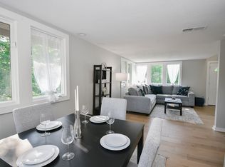 15 Elizabeth Rd, Canton, CT 06019