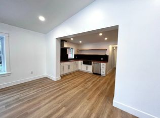 58 Caldwell St FLOOR 1, Huntington Station, NY 11746