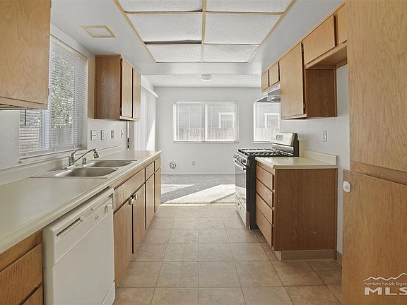 5th image of 2339 Eastwood Dr