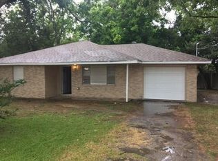 3910 Dickinson Ave, Dickinson, TX 77539