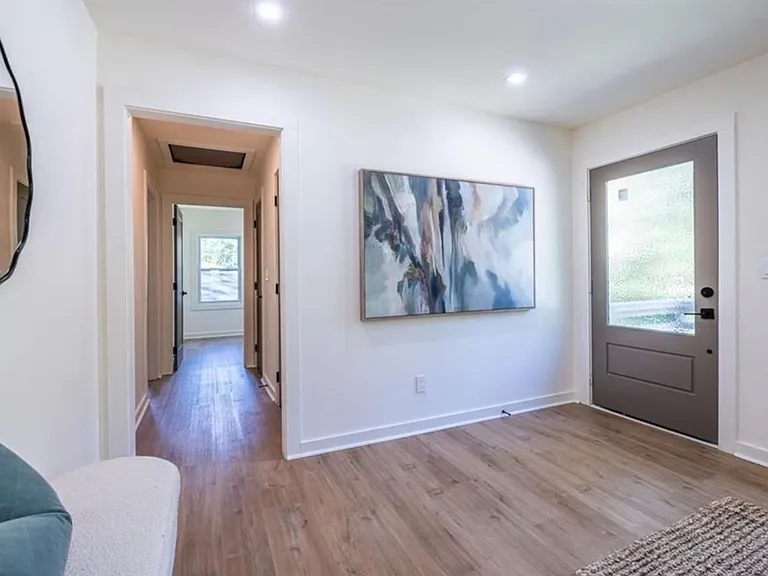 2752 Marco Dr NW — Photo 4