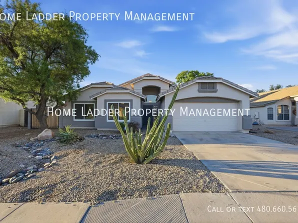 2015 E Smoke Tree Rd, Gilbert, AZ 85296