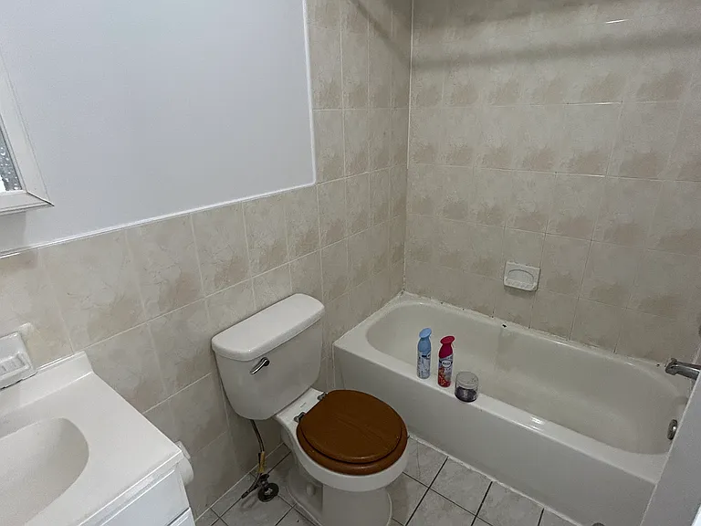 30 Elm Ct #1 — Photo 7