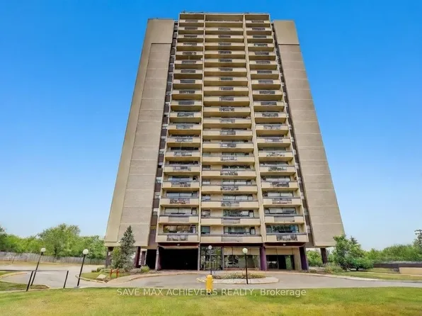 1455 Lawrence Ave W #1004, Toronto, ON M6L 1B1