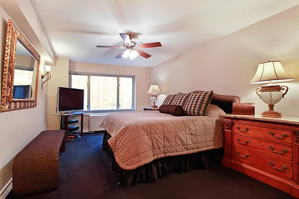 Sold by Corcoran | media 19