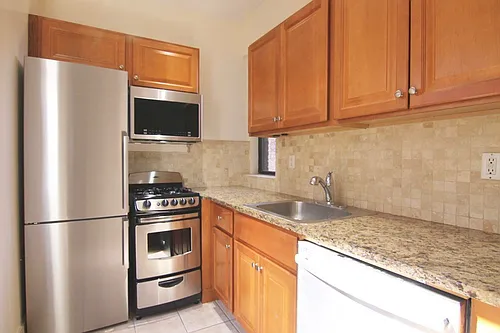 341 Saint Nicholas Ave Photo 1
