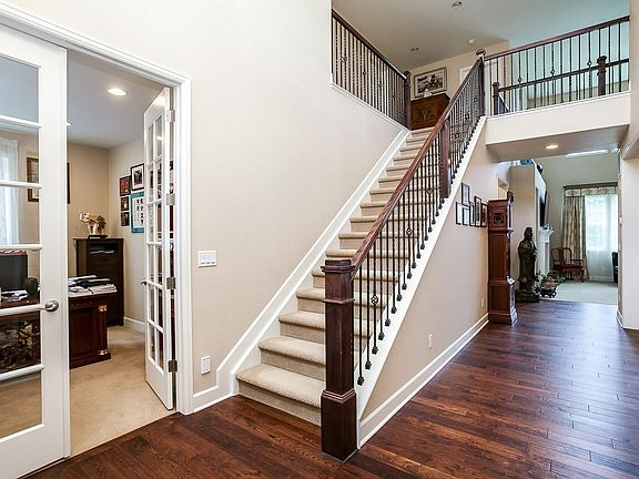 5th image of 4545 S Monaco St Unit 439