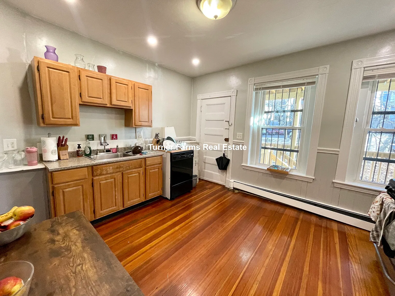 862 Huntington Ave — Photo 1