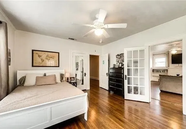 2510 Wabash Ave — Photo 10