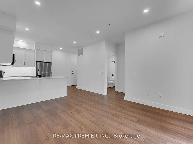 1000 Lackner Pl #215 — Photo 18
