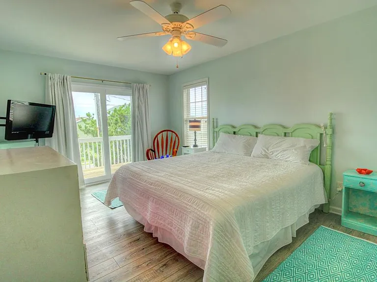 1708 S Anderson Blvd — Photo 13