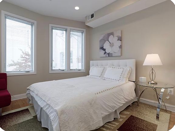 2nd image of 2803 Ontario Rd NW #1BS